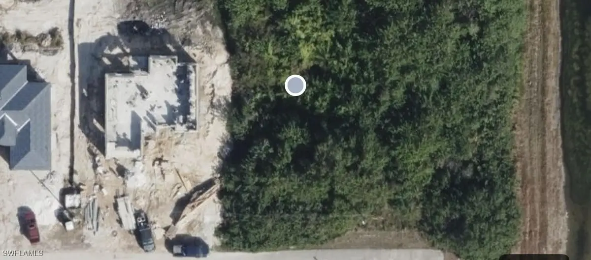 3202 34th Street Sw, Lehigh Acres, FL 33976 - Image #1