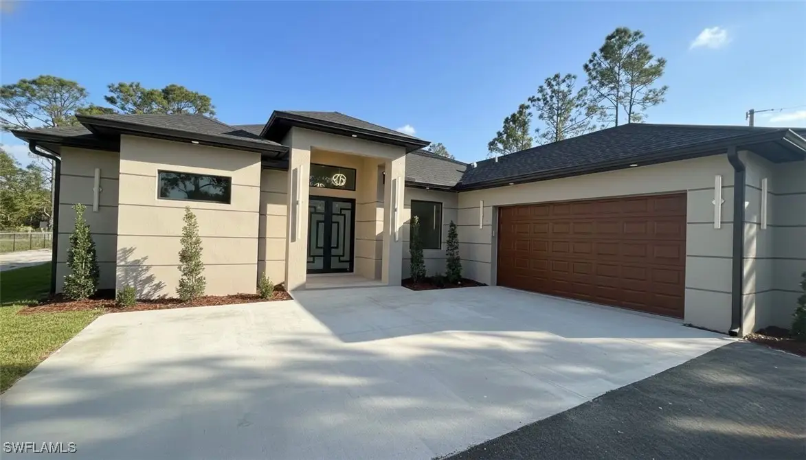 1821 Desoto Boulevard N, Naples, FL 34120 - Image #1