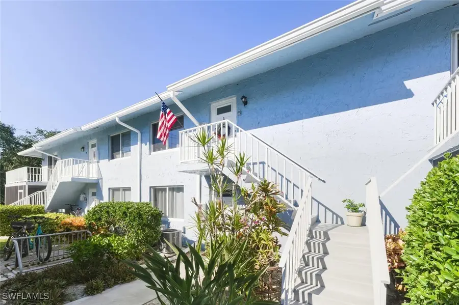 272 Palm Drive #52, Naples, FL 34112 - Image #3