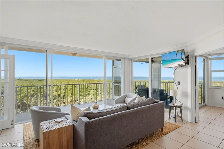 6361 Pelican Bay Boulevard #902, Naples, FL 34108 - Image #3