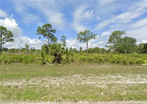 648 Columbus Blvd S, Lehigh Acres, FL 33974