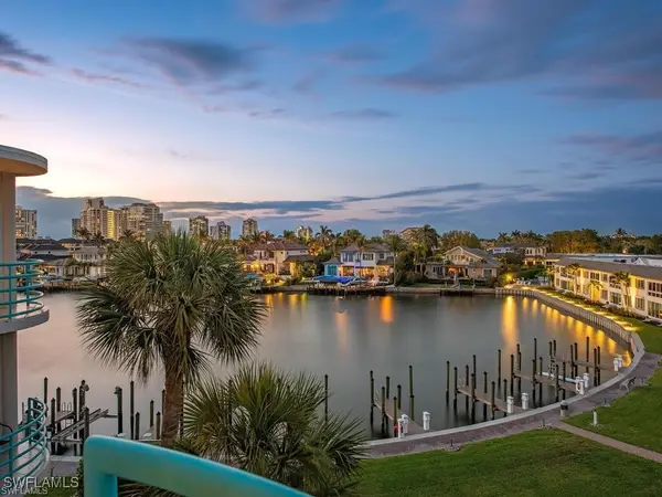 305 Park Shore Drive #2-244, Naples, FL 34103