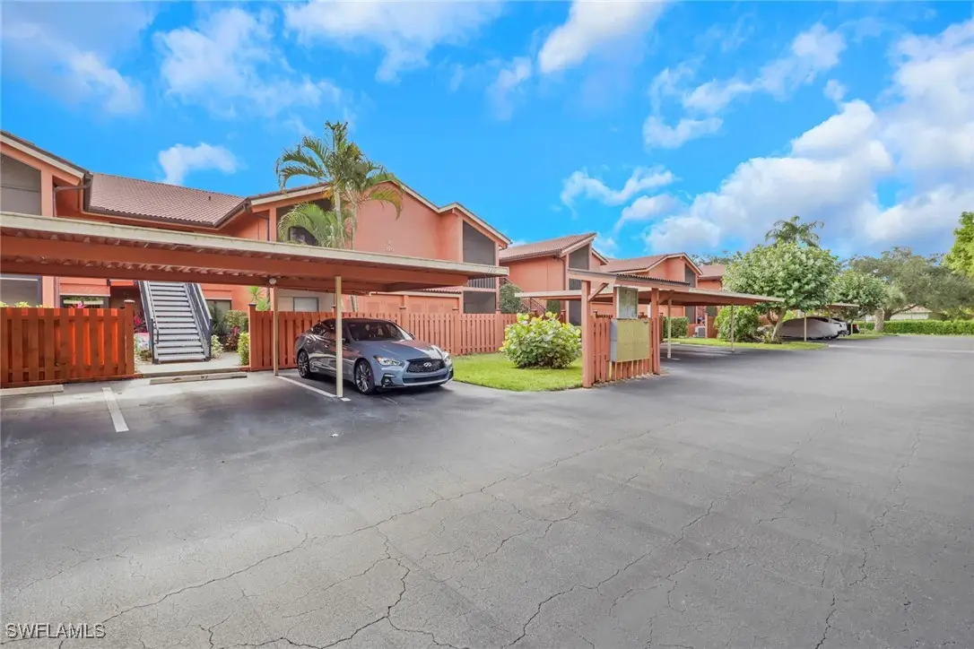120 Cypress Way E #B5, Naples, FL 34110 - Image #1
