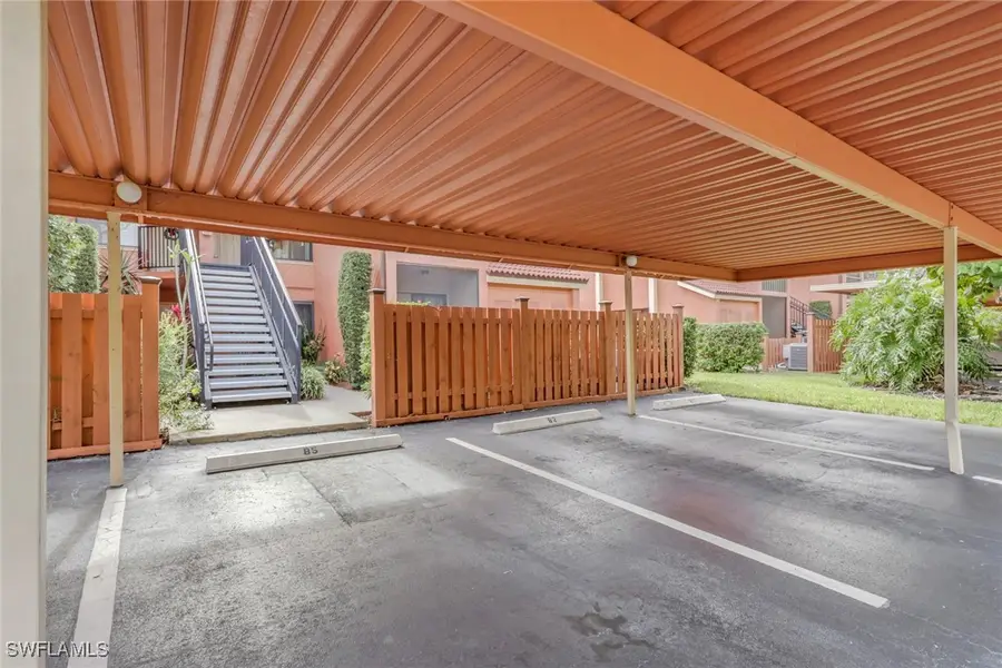 120 Cypress Way E #B5, Naples, FL 34110 - Image #2