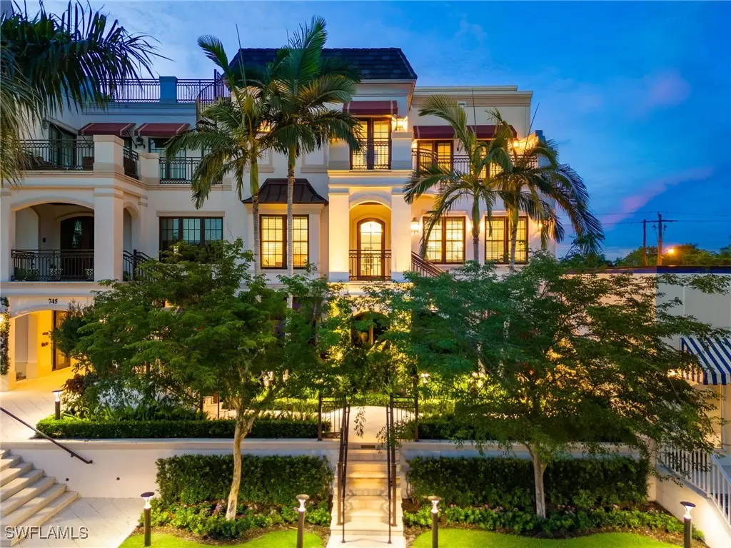745 12th Avenue S #103, Naples, FL 34102 - Image #1