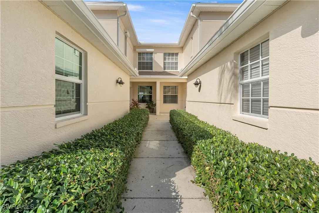 3320 W Crown Pointe Boulevard #102, Naples, FL 34112 - Image #1