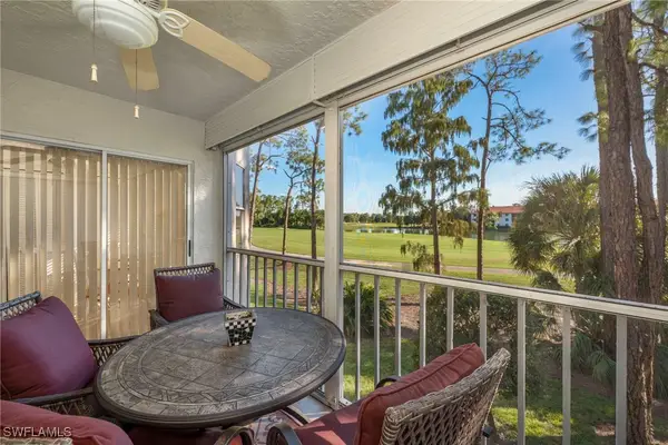 7320 Glenmoor Lane #2203, Naples, FL 34104