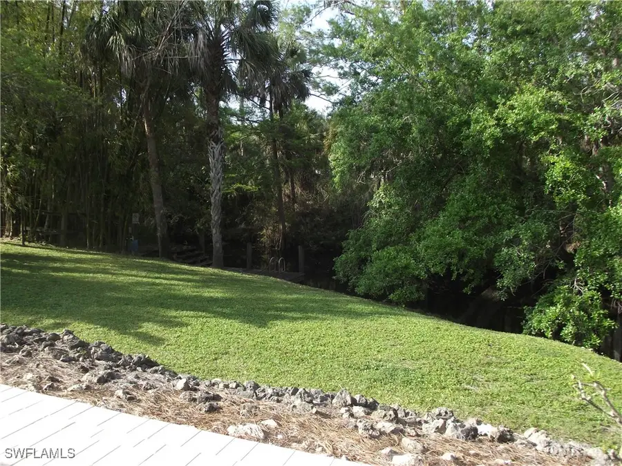 27601 Pierce Avenue, Bonita Springs, FL 34135 - Image #3
