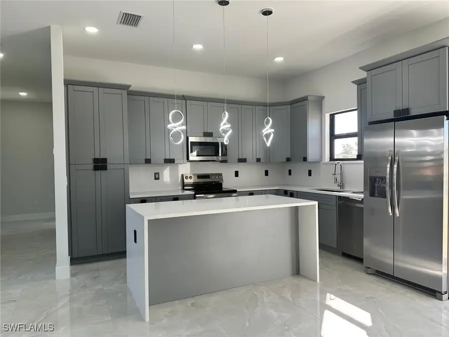 3905 23rd Street S, Lehigh Acres, FL 33976 - Image #2