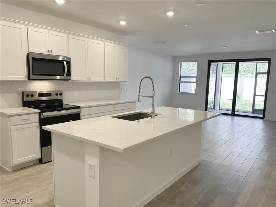 27831 Solis Grande Drive, Bonita Springs, FL 34135 - Image #2