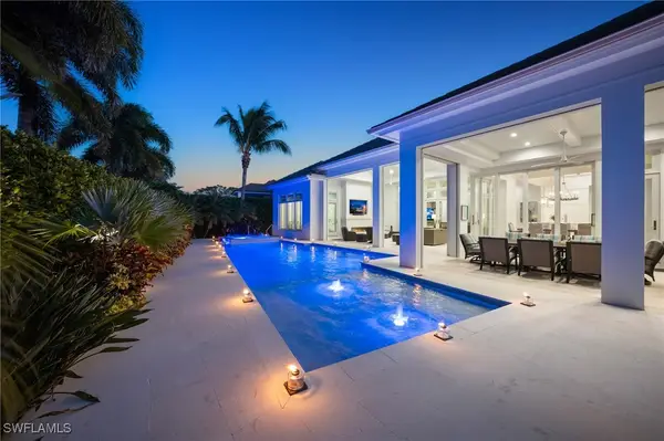 383 Cuddy Court, Naples, FL 34103