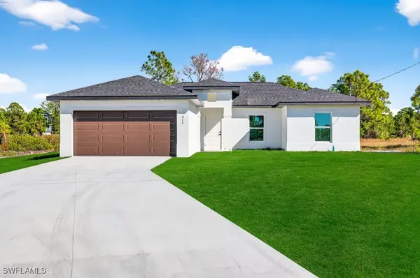 1047 Kirkwood Street, Lehigh Acres, FL 33974