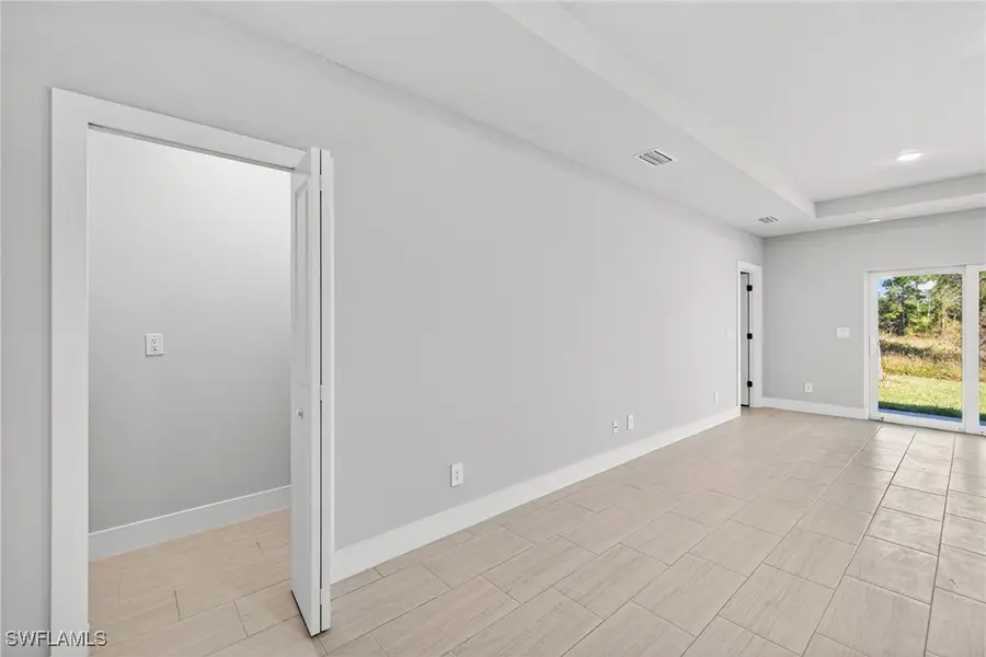 1047 Kirkwood Street, Lehigh Acres, FL 33974 - Image #3