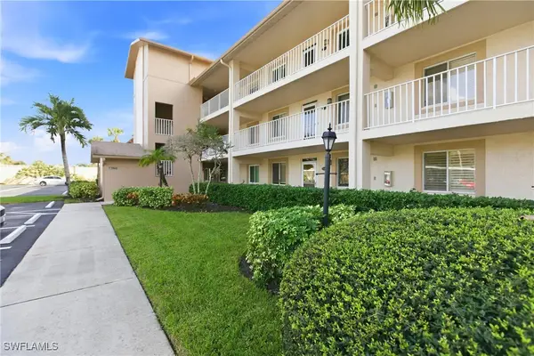 7360 Glenmoor Lane #4306, Naples, FL 34104