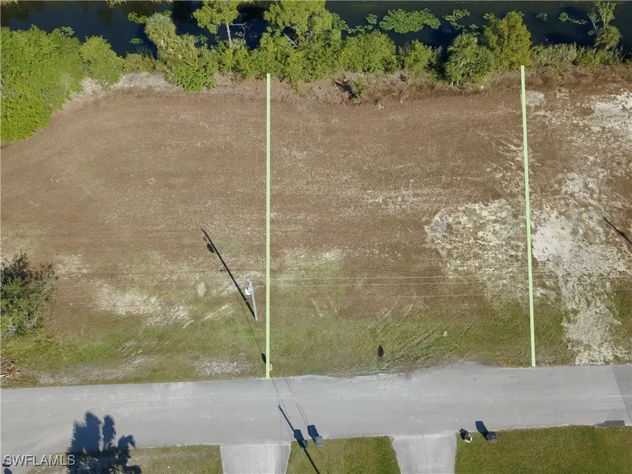 825 NE 32nd Terrace, Cape Coral, FL 33909 - Image #2