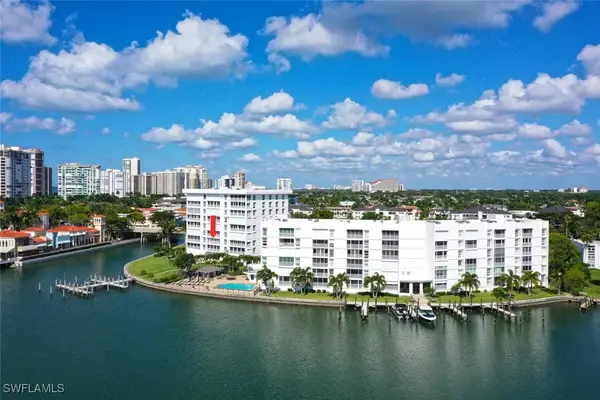 250 Park Shore Drive E #101, Naples, FL 34103