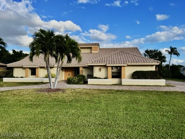 28432 Las Palmas Circle, Bonita Springs, FL 34135 - Image #2