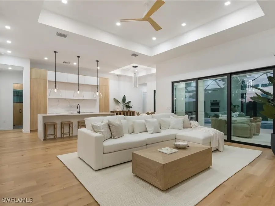 424 Shady Hollow Boulevard W, Naples, FL 34120 - Image #2