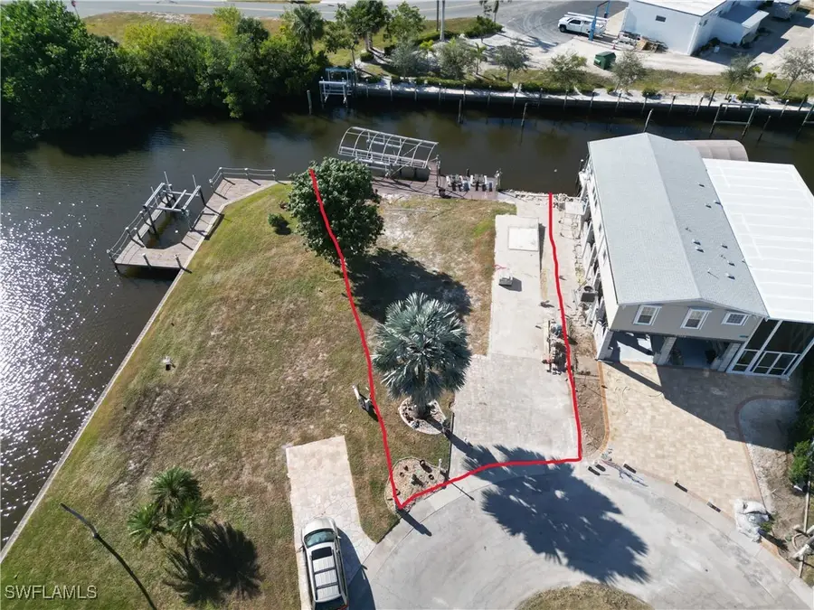11431 Cypress Lane, Fort Myers Beach, FL 33931 - Image #3