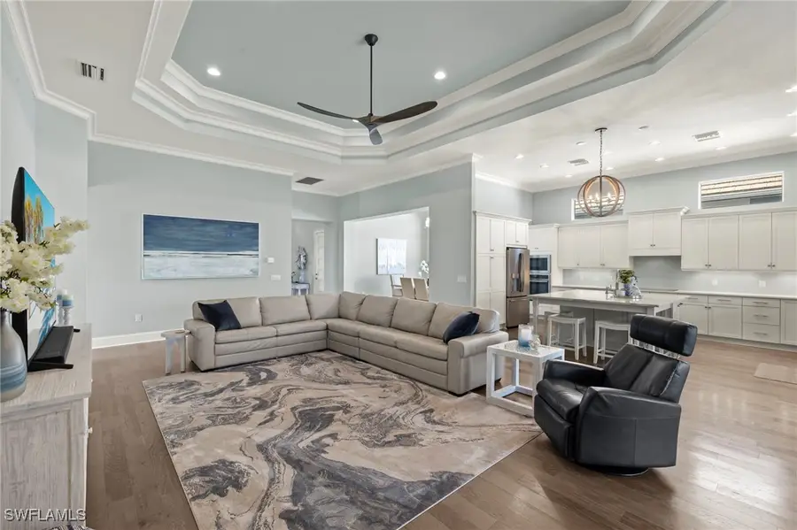 6420 Pembroke Way, Naples, FL 34113 - Image #3