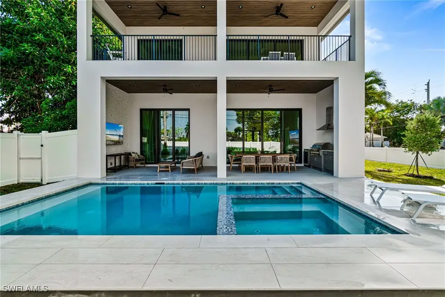 803 96th Avenue N, Naples, FL 34108 - Image #3