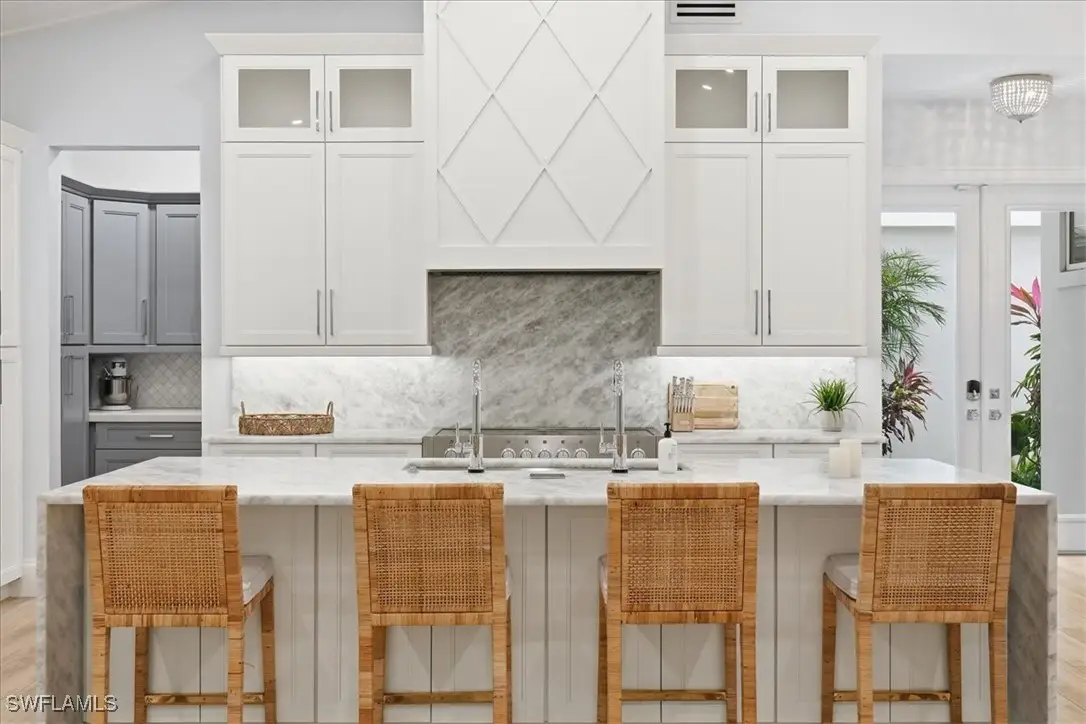 5130 Alpha Court, Naples, FL 34105 - Image #1