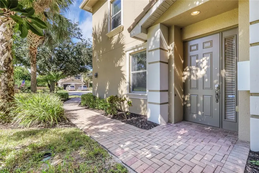 3240 Cottonwood Bend #206, Fort Myers, FL 33905 - Image #3