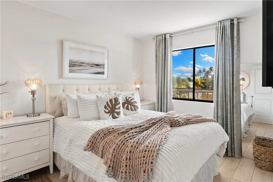 260 Southbay Drive #107, Naples, FL 34108 - Image #3