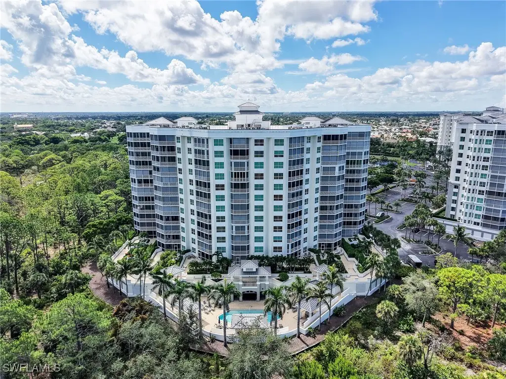 325 Dunes Boulevard #403, Naples, FL 34110 - Image #1