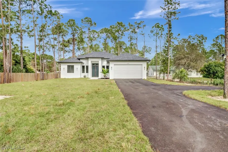 3232 47th Avenue Ne, Naples, FL 34120 - Image #2