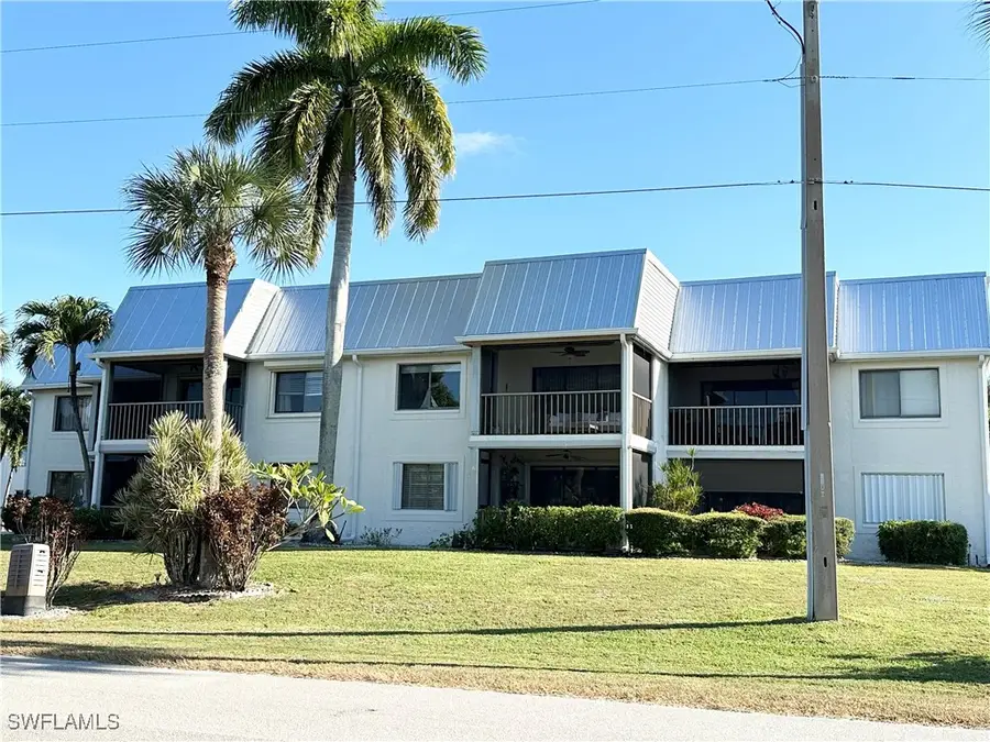 3916 Orange Grove Boulevard #7, North Fort Myers, FL 33903 - Image #2