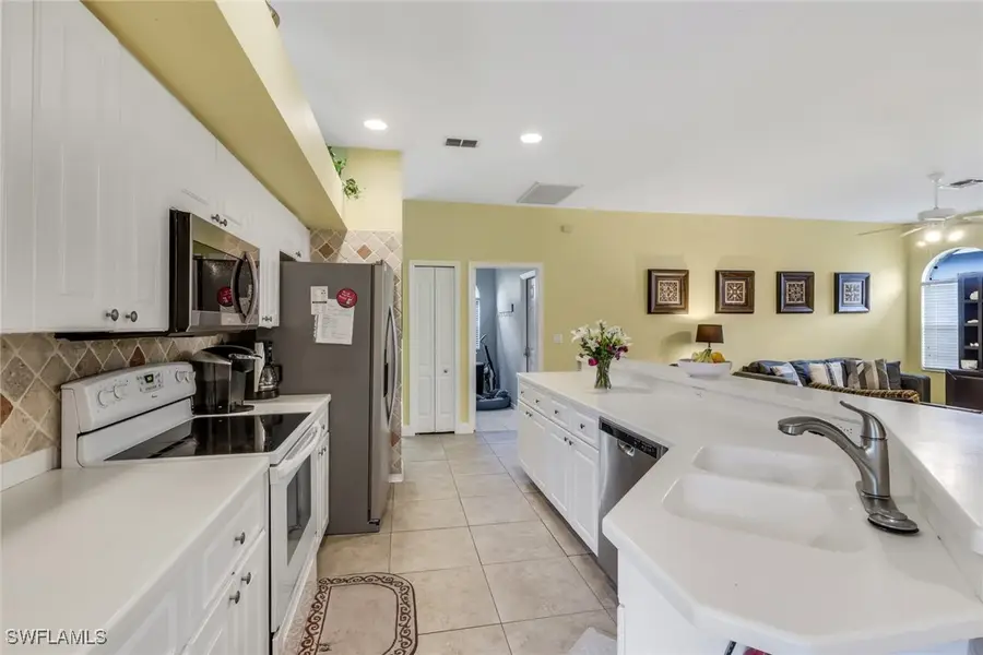 977 Briarwood Boulevard, Naples, FL 34104 - Image #2