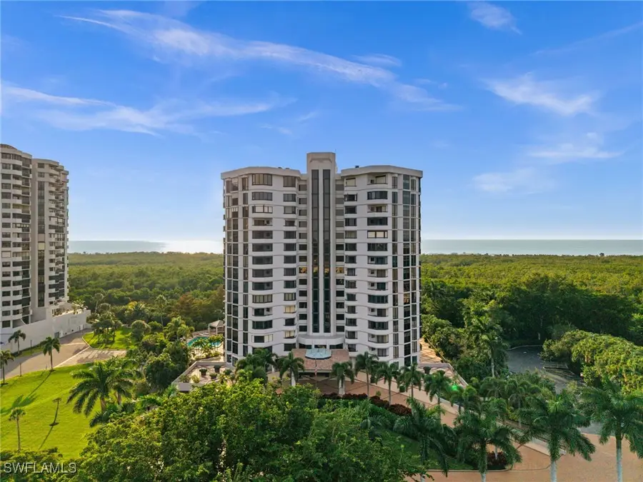 6075 Pelican Bay Boulevard #104, Naples, FL 34108 - Image #2