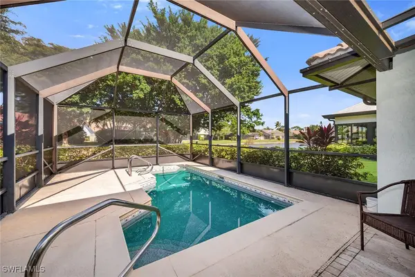 203 Kings Way, Naples, FL 34104