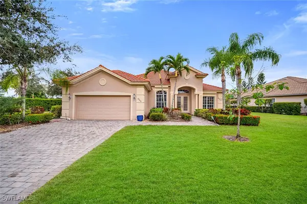 8264 Potomac Lane, Naples, FL 34104