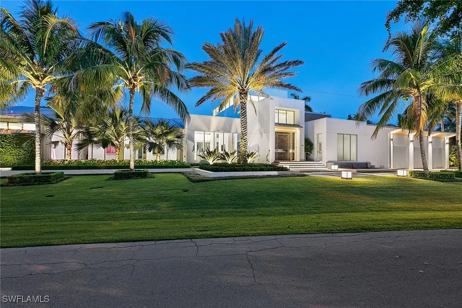 2211 South Winds Drive, Naples, FL 34102 - Image #2