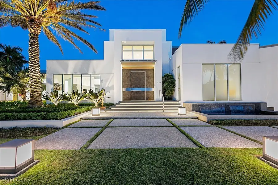 2211 South Winds Drive, Naples, FL 34102 - Image #3