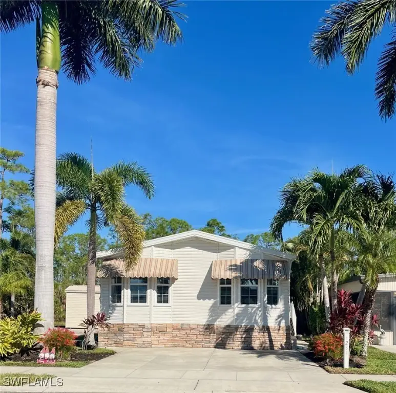 1284 Diamond Lake Circle, Naples, FL 34114 - Image #2
