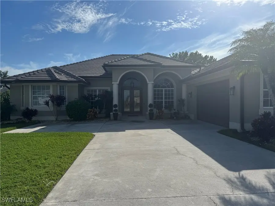 18445 Royal Hammock Boulevard, Naples, FL 34114 - Image #2