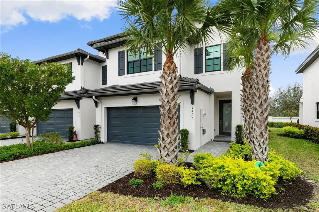 7480 Rockefeller Drive, Naples, FL 34119 - Image #1