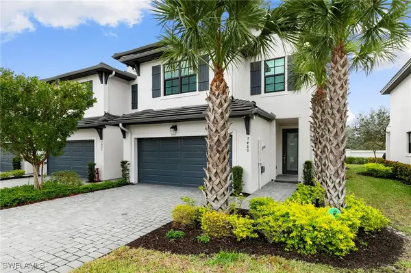 7480 Rockefeller Drive, Naples, FL 34119