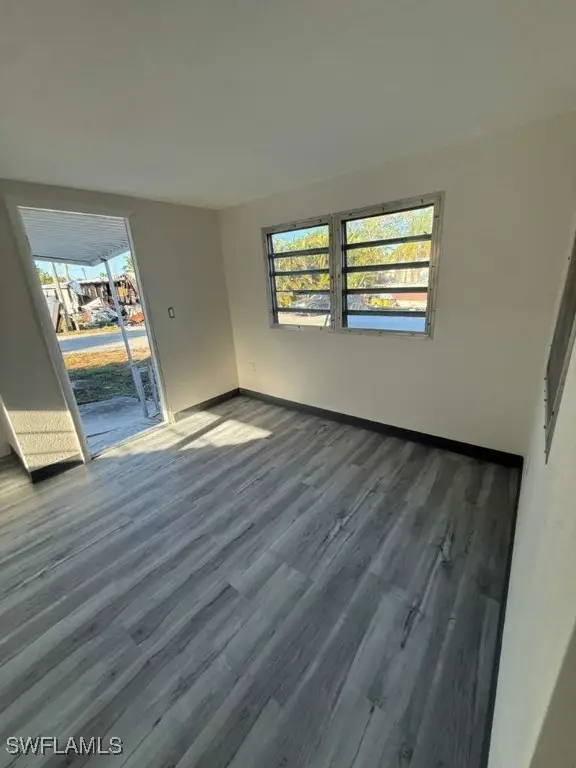 102 Amber Avenue, North Fort Myers, FL 33917 - Image #3