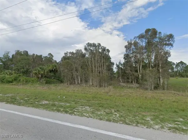 1057 Bell Boulevard S, Lehigh Acres, FL 33974