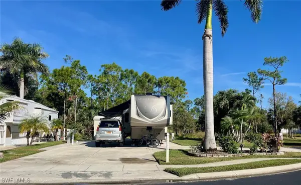 1348 Diamond Lake Circle, Naples, FL 34114