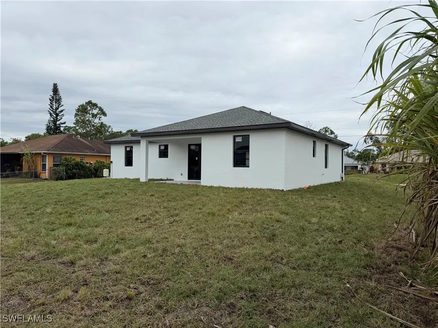 1024 Alaska Avenue, Lehigh Acres, FL 33971 - Image #3