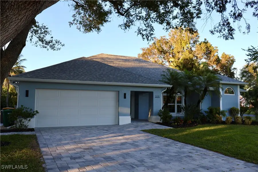 5191 Sunbury Court, Naples, FL 34104 - Image #2