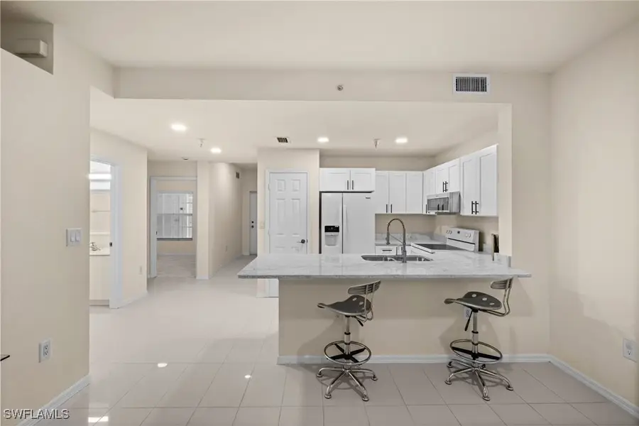 4520 Botanical Place Circle #103, Naples, FL 34112 - Image #3