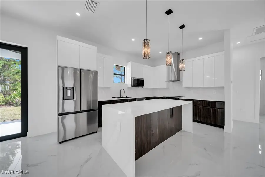 745 Chapman Avenue S, Lehigh Acres, FL 33974 - Image #3