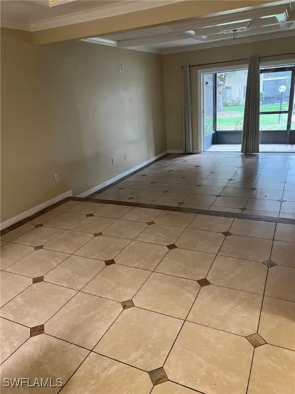 7509 Pitch Pine Circle S #121, Tampa, FL 33617