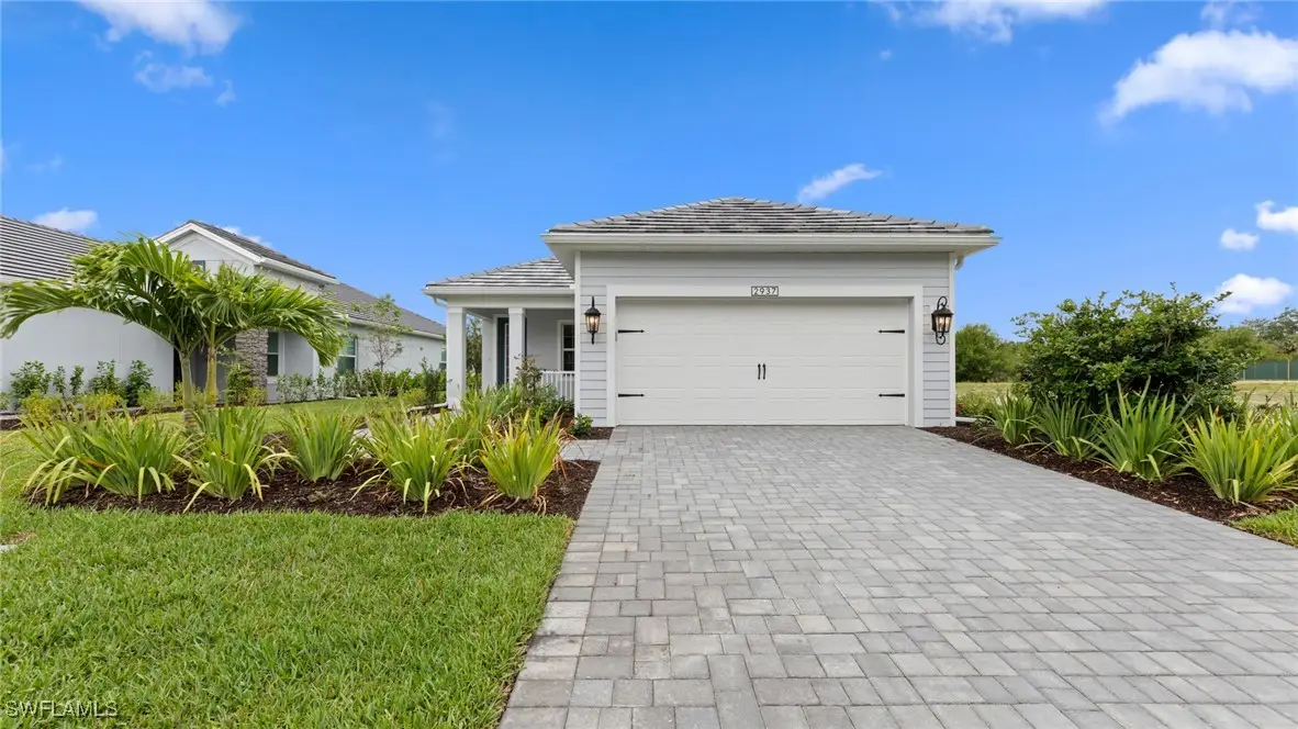 2937 Heritage Pines Drive, Fort Myers, FL 33905 - Image #1